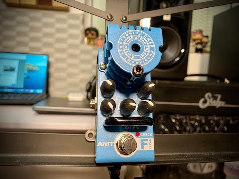 Pedal de guitarra AMT Bricks F Clean