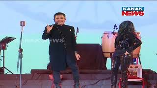 Audience Dances To 'Jai Ho' Sung By Sukhwinder Singh In Dot Fest, Bhubaneswar
