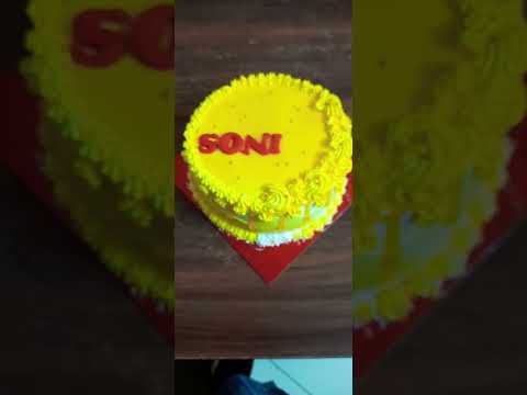 redvelvet and butterscotch cakes