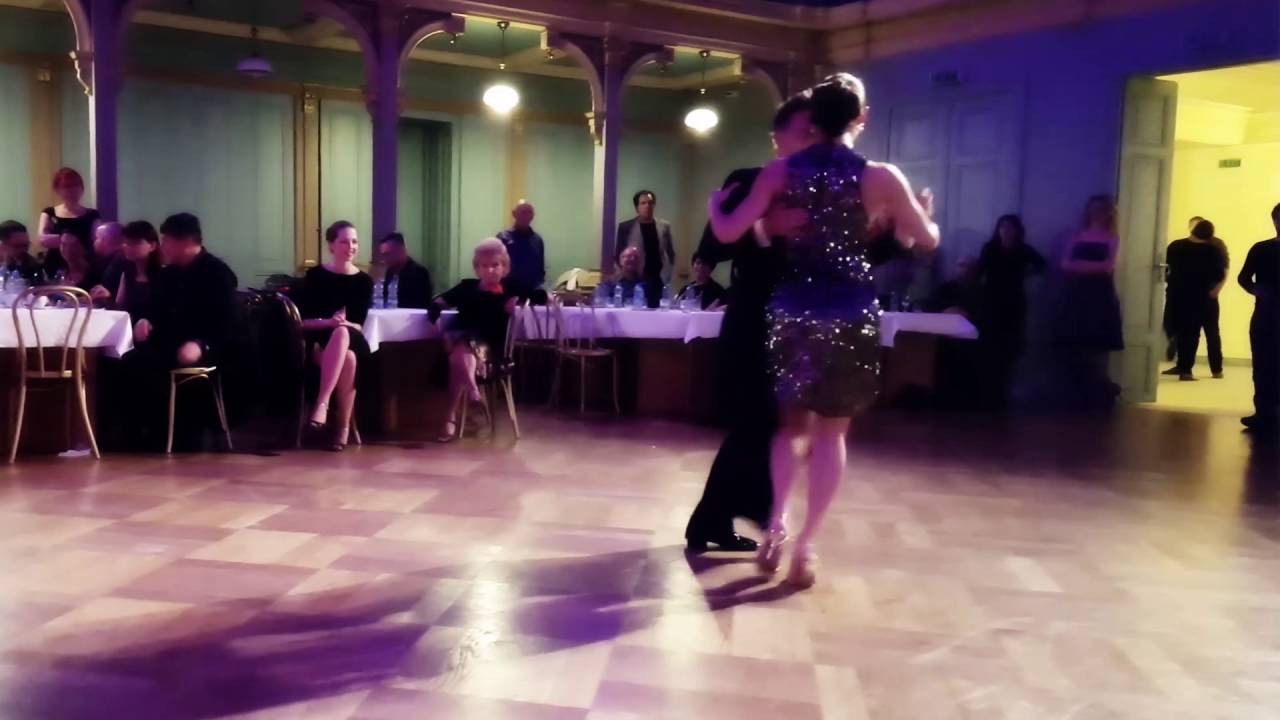 Natalia Cristofaro & Pablo Calvelli - Bien Porteña (milonoga)