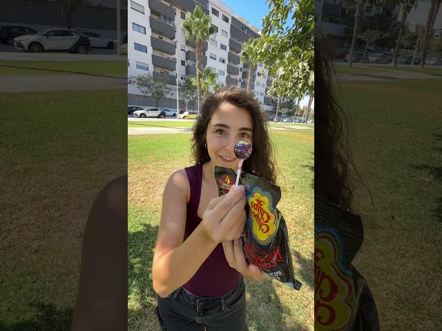 Vídeo relacionado con iChuches - Chupas de Stranger Things, Sabores Misteriosos de Cada Personaje de la Serie - 20 Unidades, Upside Down Malos