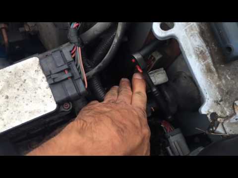 How to remove a computer ECU/ECM on a Lincoln town car