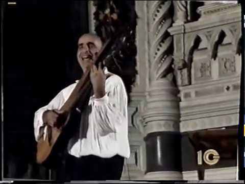 Riccardo Marasco in piazza del Duomo a Firenze - Il valzer della povera gente (O. Spadaro) - 7.09.97