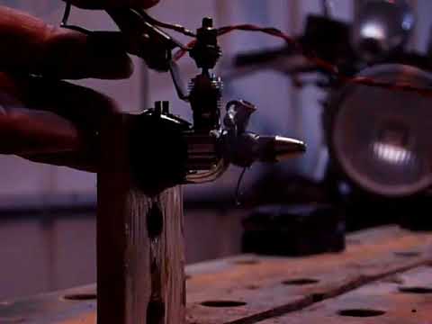 Smallest production engine in the world .010cu in 0.163cc