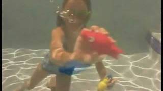 Splashy Dasher™ SubBugs by Toysmith