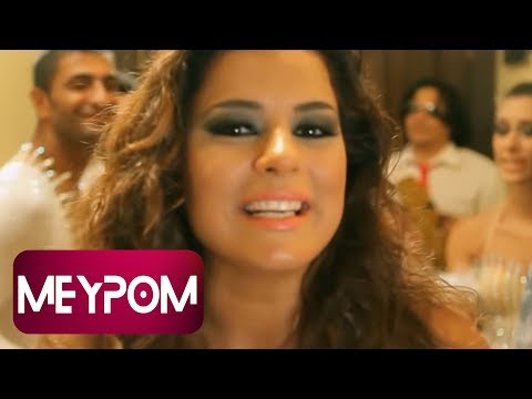 Emir Ersoy & Projecto Cubano ft. Banu Kunt - Cumhuriyet (Official Video)