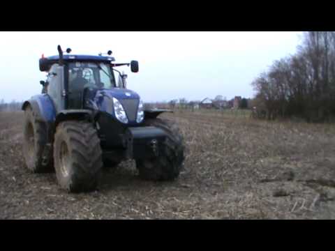 New Holland T7070 autocommand "BluePower"