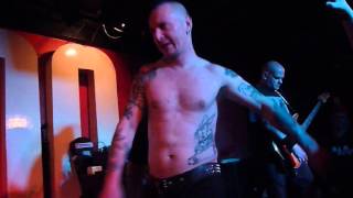 Discharge 12 You Deserve Me (100 Club London 12/01/2016)
