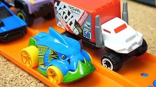 Download lagu Hot wheels Cars toys Compilation mp3 Download lagu Hot wheels Cars toys Compilation mp3