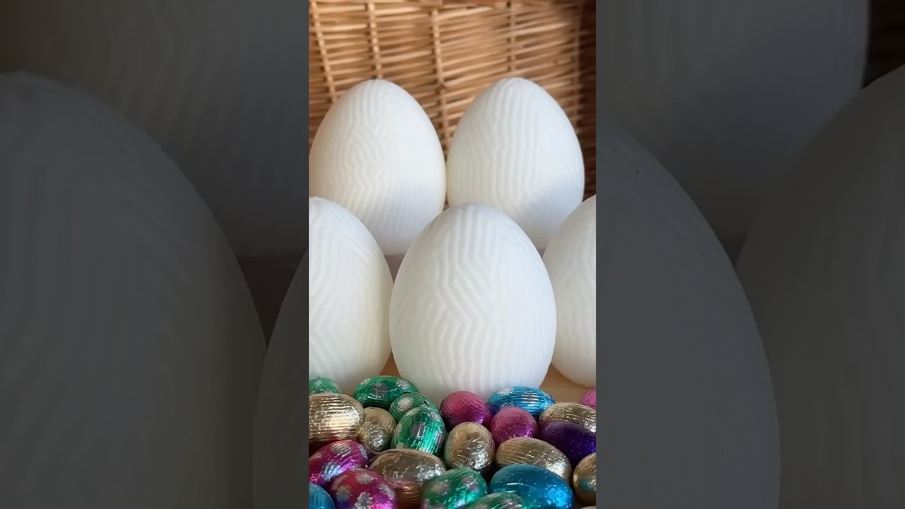 Fingerprint Eggs 🥚😁🥚 Download for free from Thangs, link in bio #easteregg #generativeart
