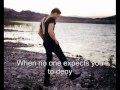 Brandon Flowers - Right behind you (lyrics) 