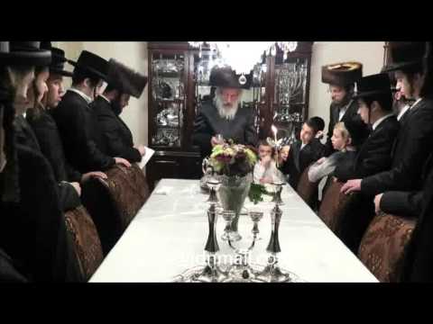 Vien Rov Making Havdalah  In Boro Park - Cheshvan 5776