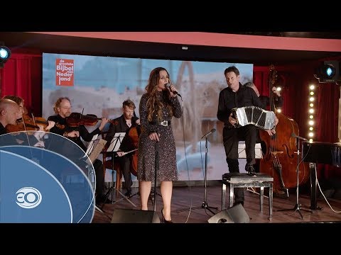 Trijntje Oosterhuis - 'Nu jij er bent' | De Grootste Bijbel van Nederland