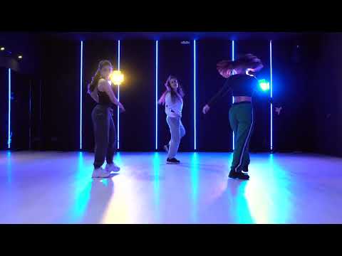 Sin Ropa - Anonimus , Lenny Tavarez y Jay Wheeler ( Coreographer Maira) en Asento Academy
