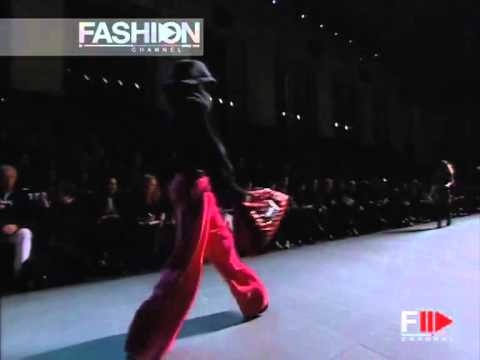 Fashion Show "Louis Vuitton" Autumn Winter 2006 / 2007 Paris 1 of 3 by Fashion Channel