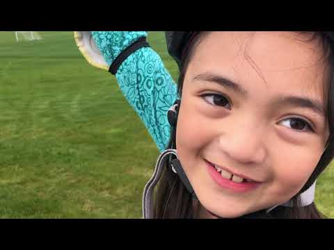 my sister and I go rollerskating !