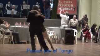 ANITA ESCOBAR y FERNANDO GORDILLO bailando LOS DESPOJOS con la SANS SOUCI y EL CHINO en el  PISOTÓN