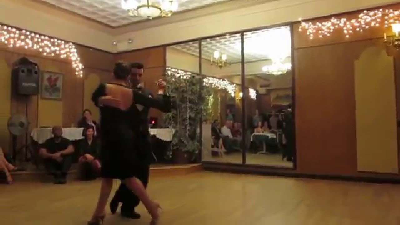 FACUNDO DE LA CRUZ & PAOLA SANZ @ LA MILONGA ROSA ..FRIDAY, DEC. 11. 2015