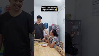 Download lagu Ketika menikah dengan sahabat sendiri #shorts #menikah #dengan #sahabat #sendiri #lucu #viral mp3
