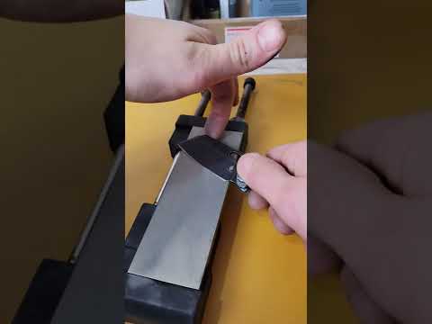 Blade Steel Series: 154CM