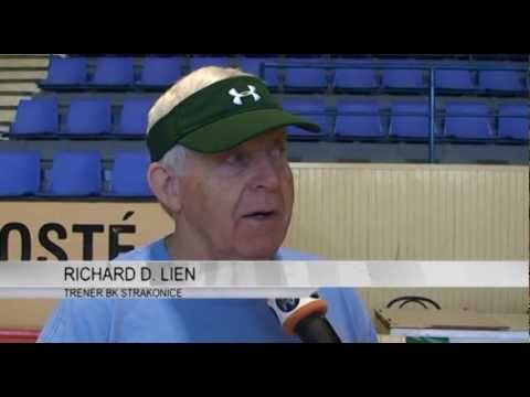 Strakonické basketbalistky mají amerického trenéra
