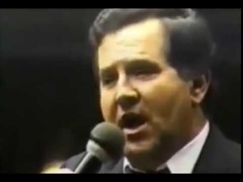 Safet Isovic - Zaplakala stara majka - Uzivo