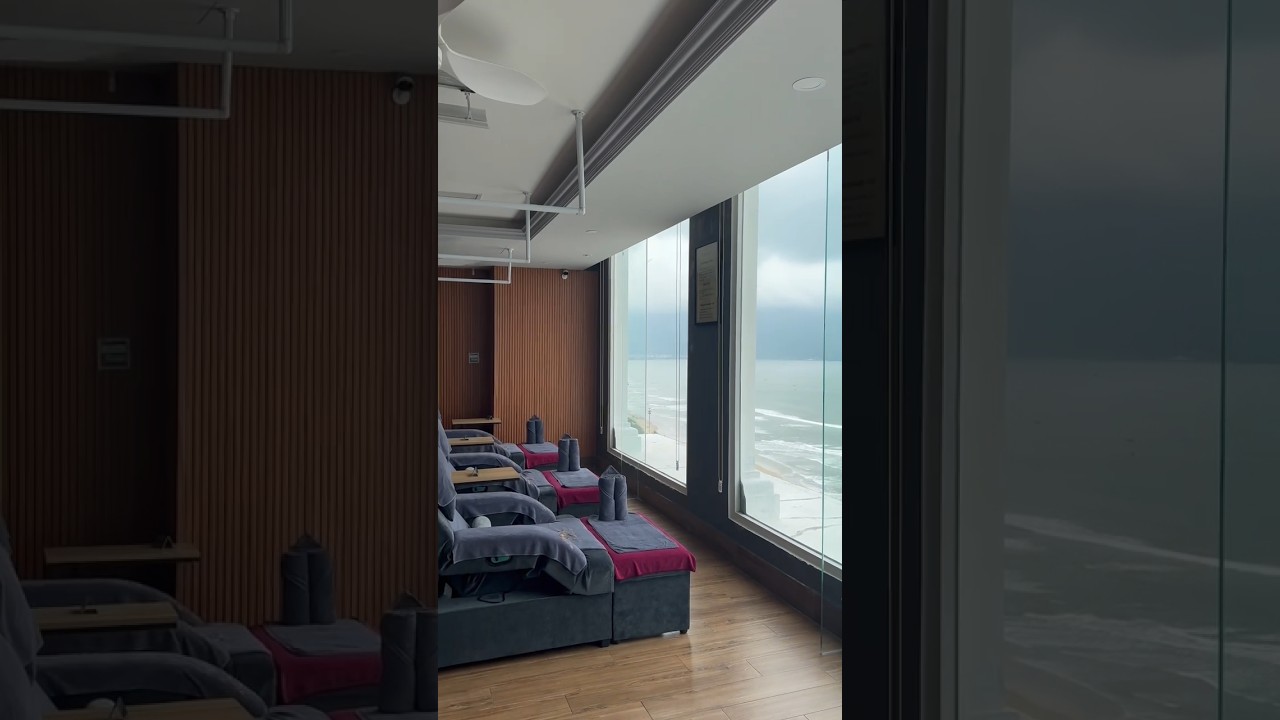 눈 앞에 펼쳐진 바다, 그 안에서의 깊은 휴식 ? #다낭 #다낭마사지 #다낭스파