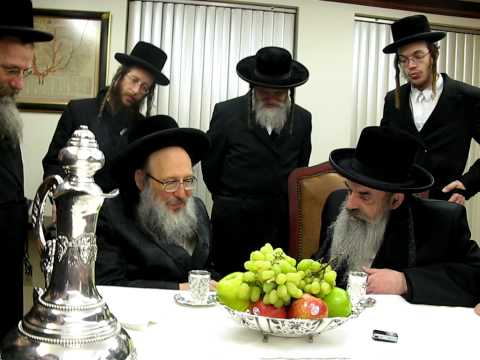 Lelover Rebbe visiting Spinka Rebbe