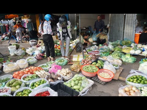 Evening Street Food @Phsa Kandal - Evening Activities of Vendors Selling Food Type Dinner in Town