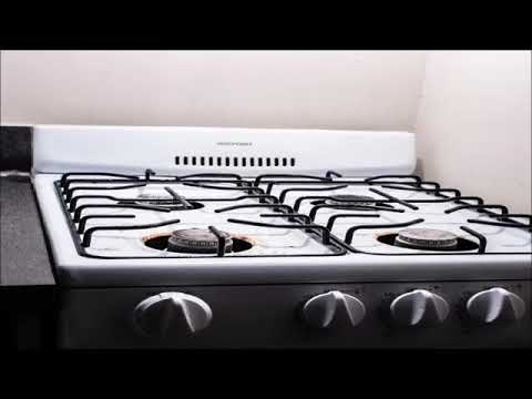 𝕴𝖈𝖊 𝕷𝖔𝖗𝖉 - 𝕱𝖔𝖚𝖗 𝕮𝖔𝖗𝖓𝖊𝖗𝖘 (𝕬 𝖇𝖊𝖆𝖚𝖙𝖎𝖋𝖚𝖑 𝖇𝖑𝖆𝖈𝖐 𝖘𝖙𝖔𝖗𝖞)