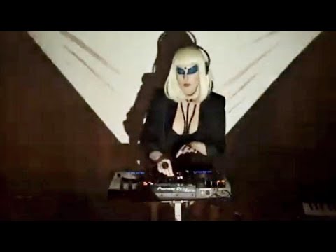 DIE IN THE DISCO Synth Wave, EBM, Dark Techno, Dark Electro