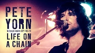 Pete Yorn - Life On A Chain (live at la Boule Noire)
