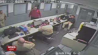 Former employees allege mistreatment, discrimination inside Bullitt County Jail