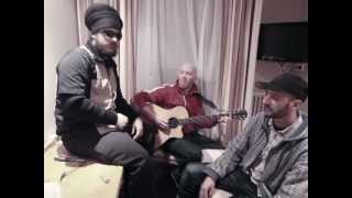Ilements Brahim & Kubix - acoustic reggae freestyle at the Hostel