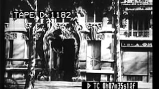 Wee Wee Paree - Paris - 1900s