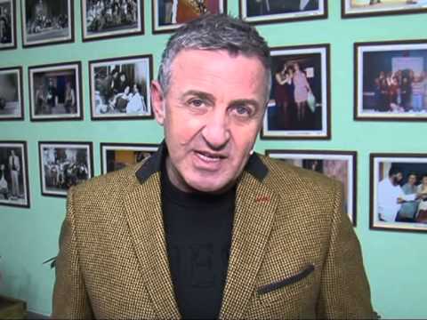 “AL PAZAR” SHFAQJE DHE SPEKTAKEL NE QYTETIN E GJIROKASTRES PRITET MJAFT NGROHTE LAJM