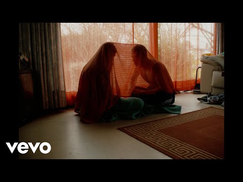 Emma Bale - mind games