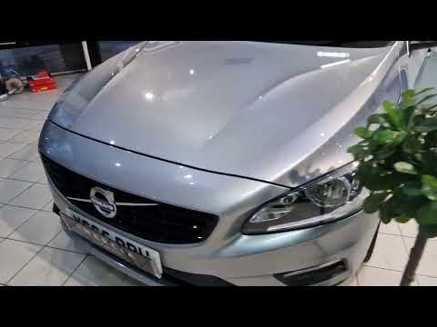 Volvo S60 walk around