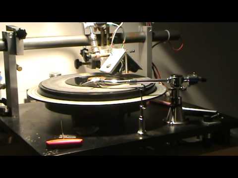 Pirates crew "original vinylists" preparing for Reggae Geel 2011