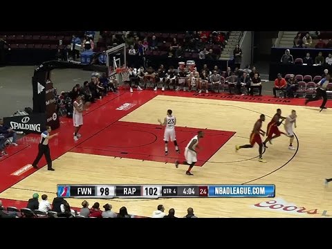 Highlights: Travis Leslie (20 points)  vs. the 905, 12/1/2016