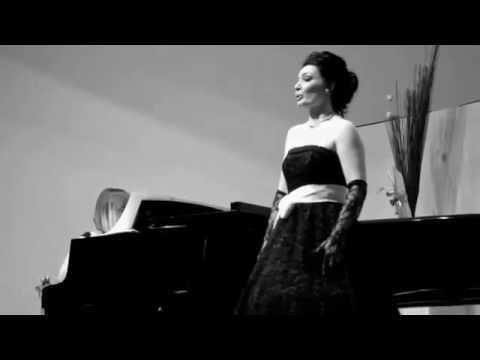 Egzona Gervalla - Margjelo - Prenk Jakova - Albanian Song - Live