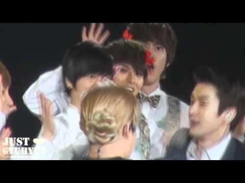 [Fancam HD] 120202 Super Show 4 in Taipei - Doremi (KyuHyun focus)