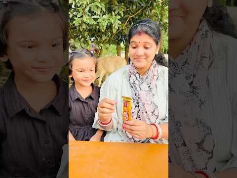 Dhriti r didi mile kemon chocolate khelo 🤣😂