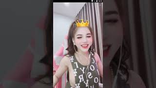 Download lagu Ví em là núi , vì khi gặp em anh thấy “ núi lắm rừng “ mp3