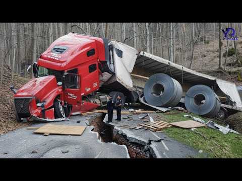 Dangerous Idiots Fastest Truck & Heavy Equipment Fails | Extreme Oversized Truck Transport #15