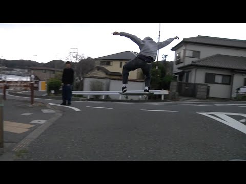 PLAYAZ NEVER GIVE UP - YTOWN VIDEO