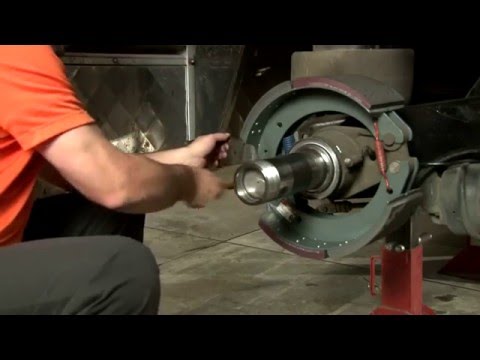 Timken Tricks of the Trade: Removing a 2-Piece Seal Wear Ring