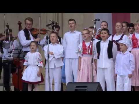 DFS MARIÁNEK, FS BZENČAN a Bzenecké DRMOLICE  v Senátu v Praze 2018, č.4 / Hraje CM Oskoruša