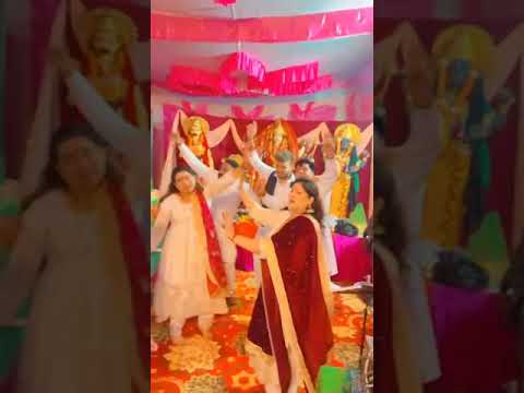 maa teriyan chuniya lal lal by Baljinder Aidill