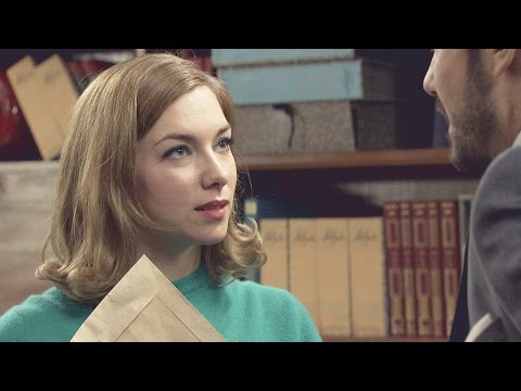 Amar C608 - Miguel invita al cine a Leonor